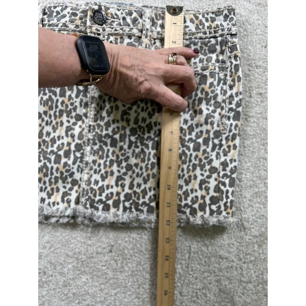 Hot Kiss Womens Size 8 Skylar Skirt Leopard Min Mobwife Raw Hem Thick‎ Stitch